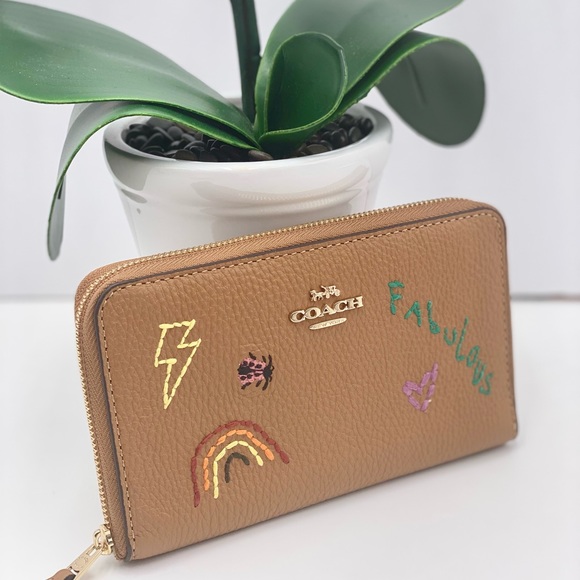 Coach Medium Id Zip Wallet With Diary Embroidery - Picture 7 of 12